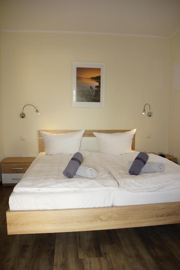 Hotel Am Untersee Bantikow Екстериор снимка