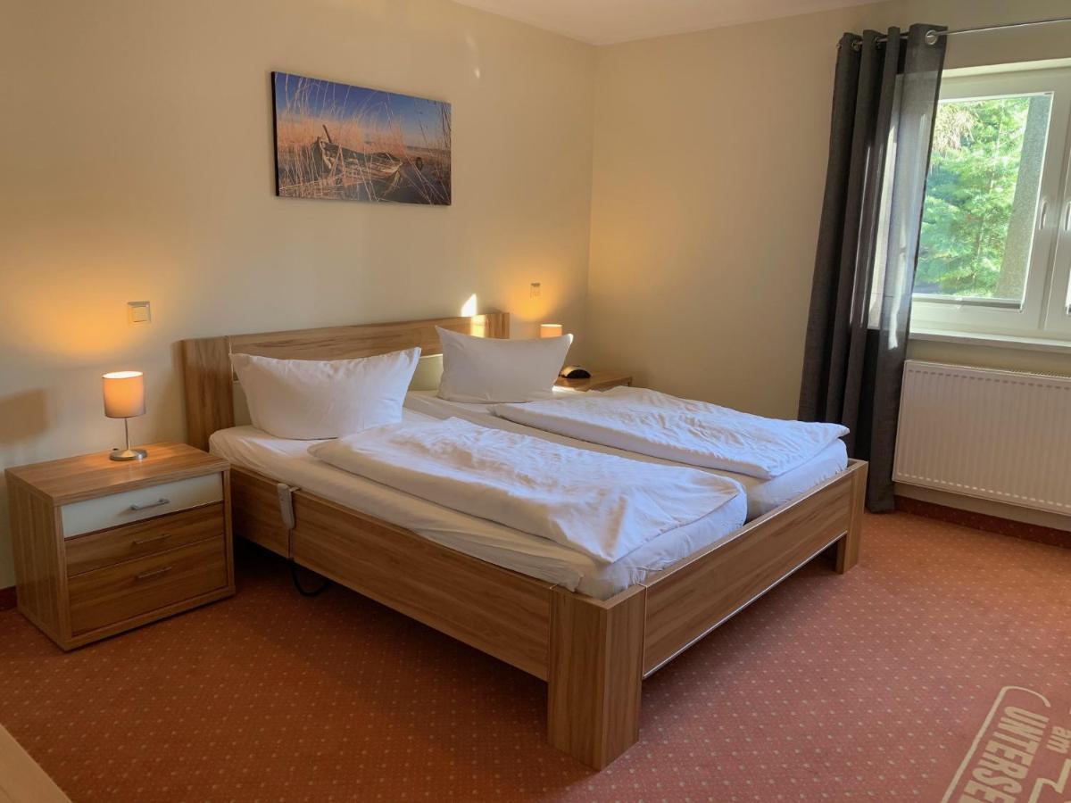 Hotel Am Untersee Bantikow Екстериор снимка