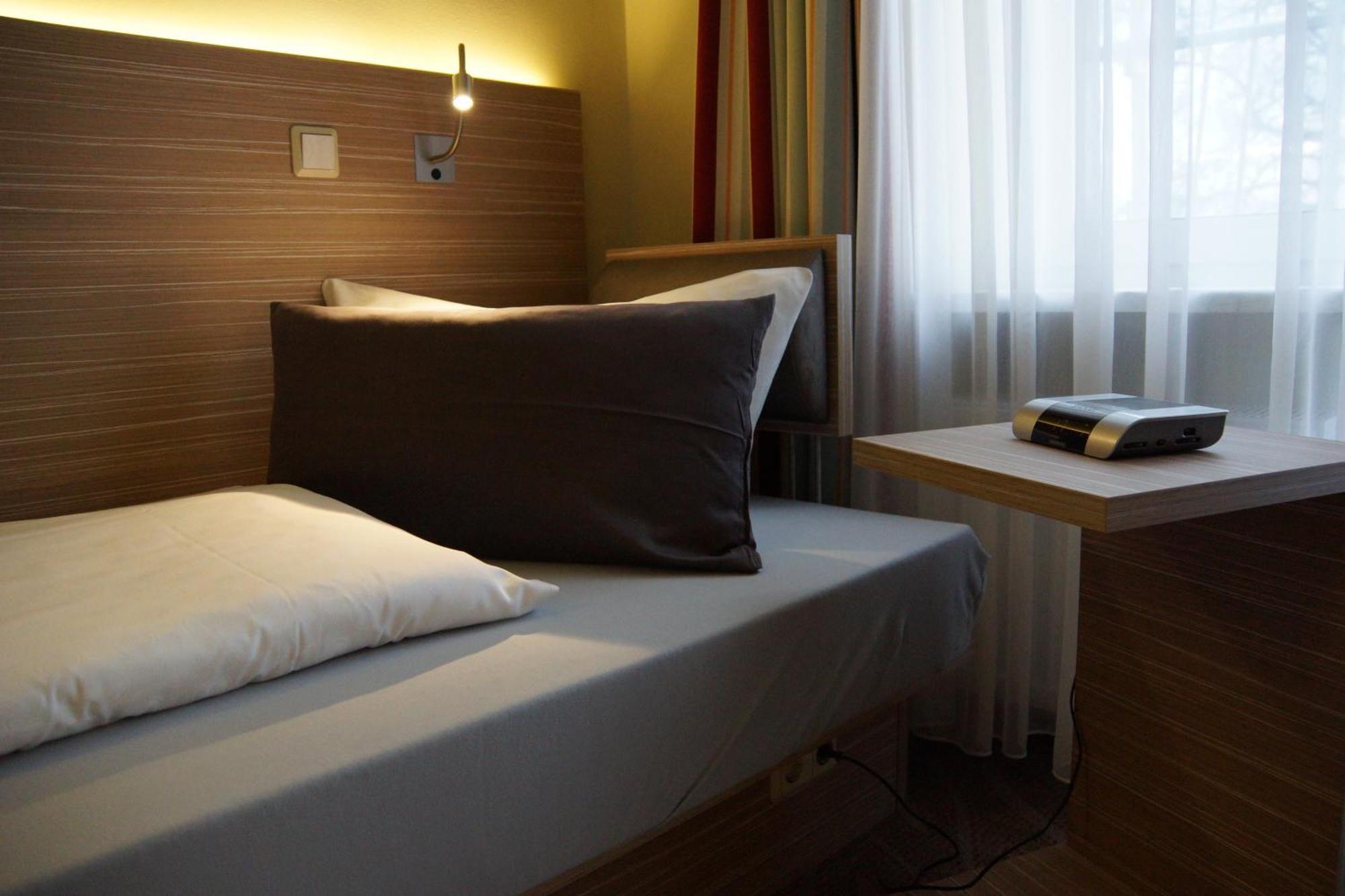 Hotel Am Untersee Bantikow Стая снимка